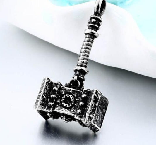 Thor's Hammer Mjolnir Viking Pendant