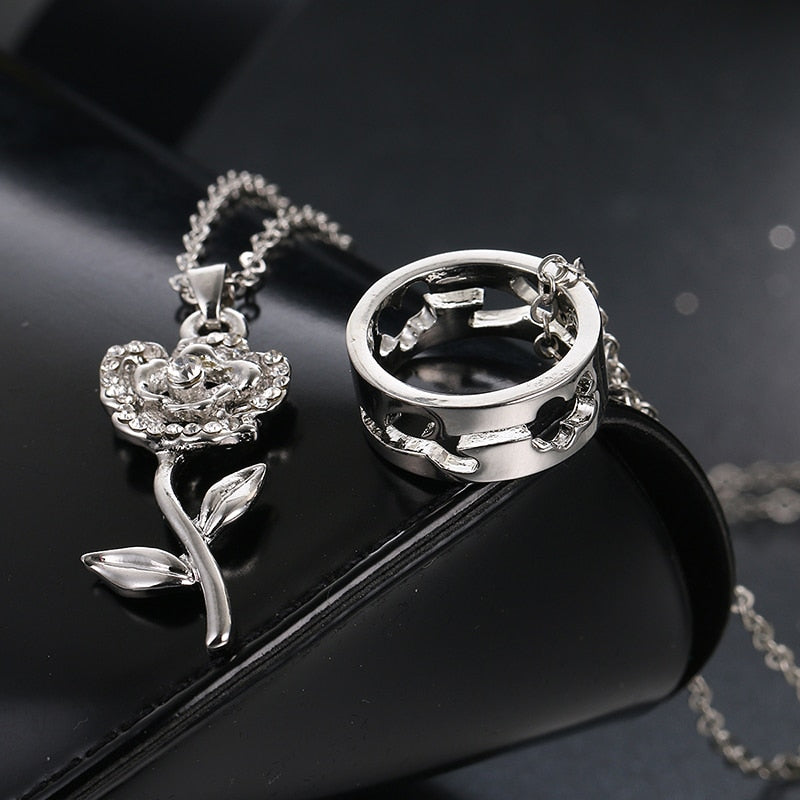 2 Piece Necklace Pendant Set