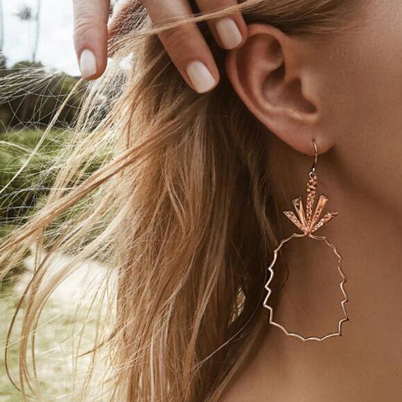 (CLEARANCE) Pineapple Drop Earrings