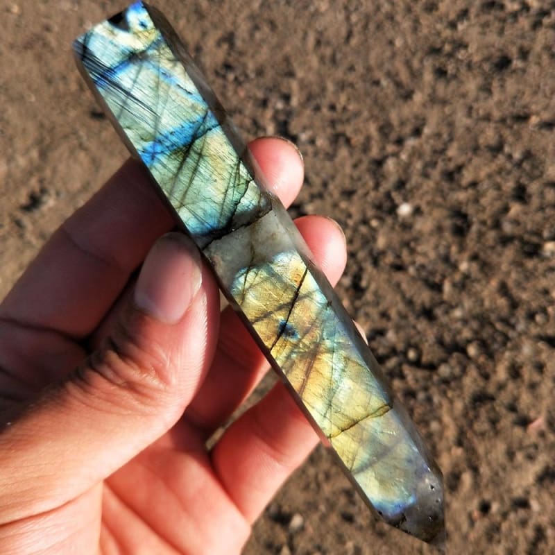 Labradorite Wand (Tall) (100G)